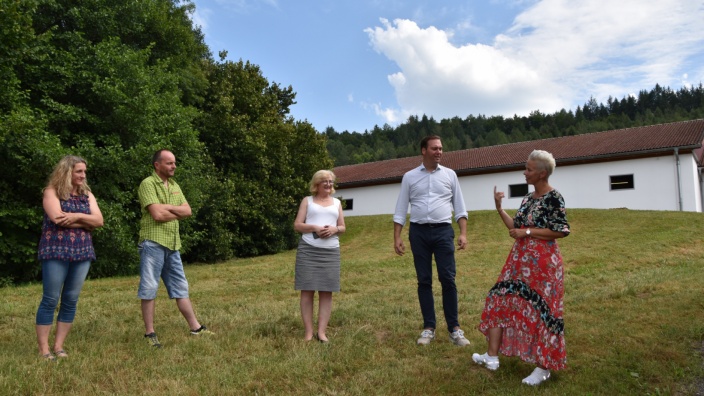 Landwirtschaftliche Fragen brennen unter den Nägeln